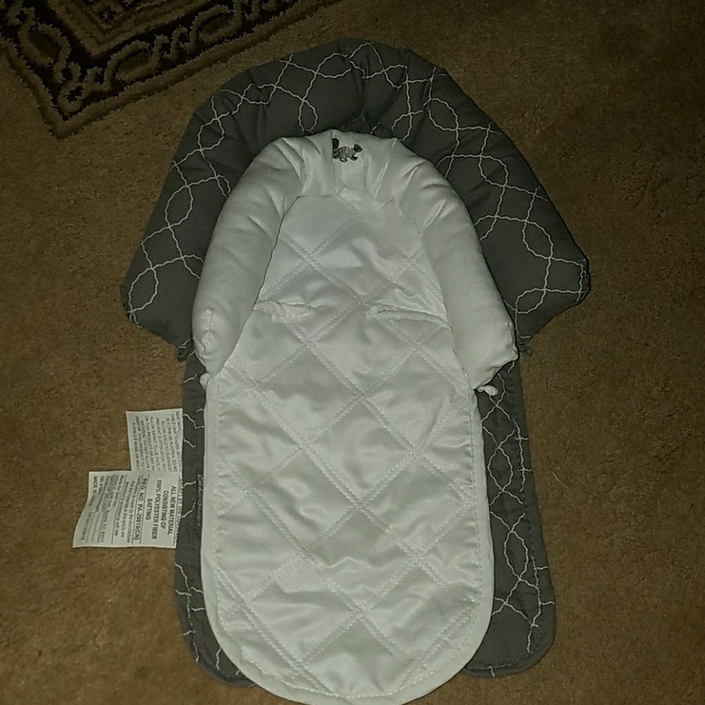 Eddie Bauer car seat head piece