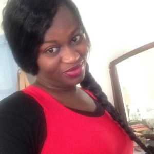 Meet your Posher, Caroline