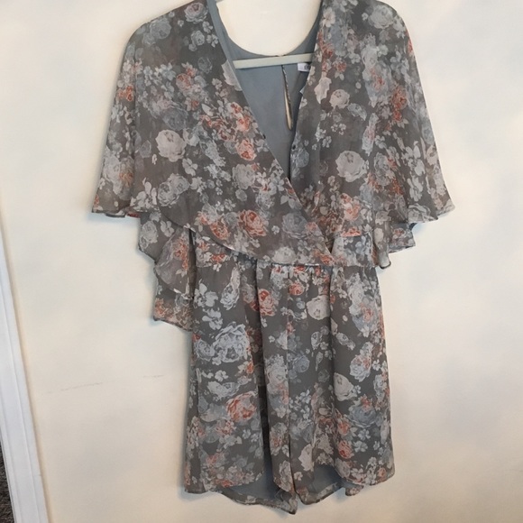 BCBG Generation Slate Floral Romper - Picture 5 of 5