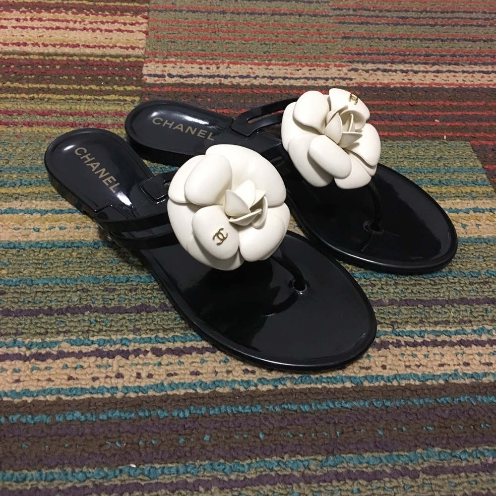 ❌SOLD❌Chanel Camellia Sandals