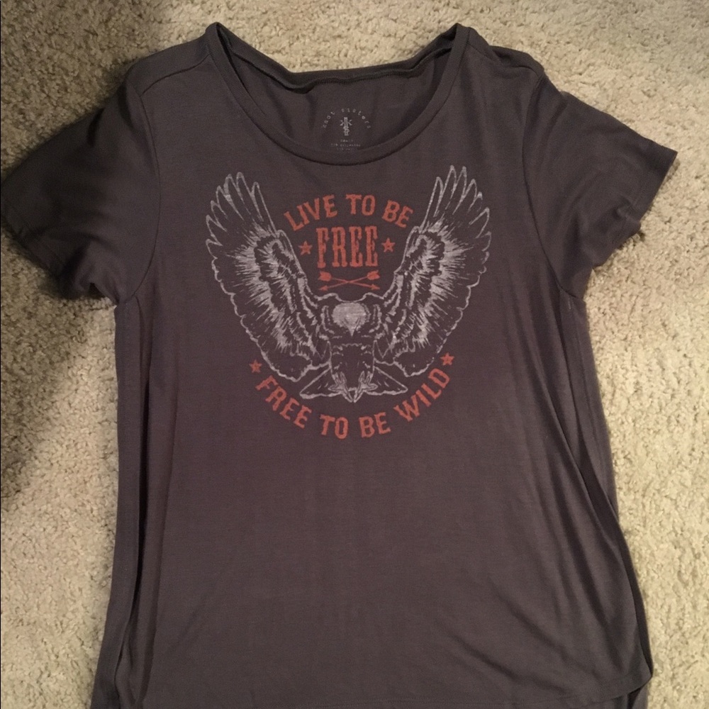 Asymmetrical grey graphic tee!