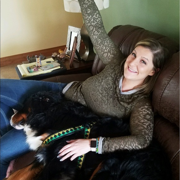 Meet your Posher, Miranda - Picture 2 of 2