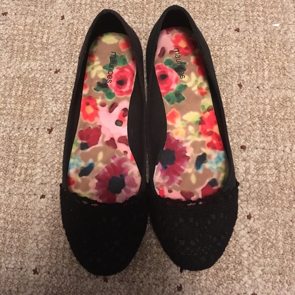 Black maurices crochet flats