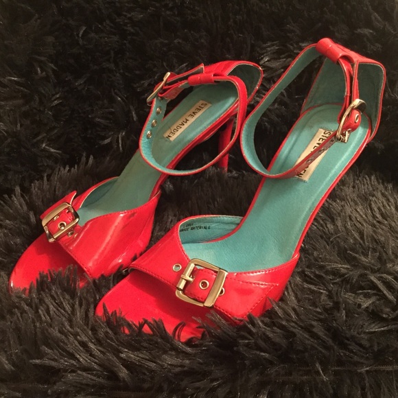 👠Red Steve Madden Heels👠 - Picture 2 of 7