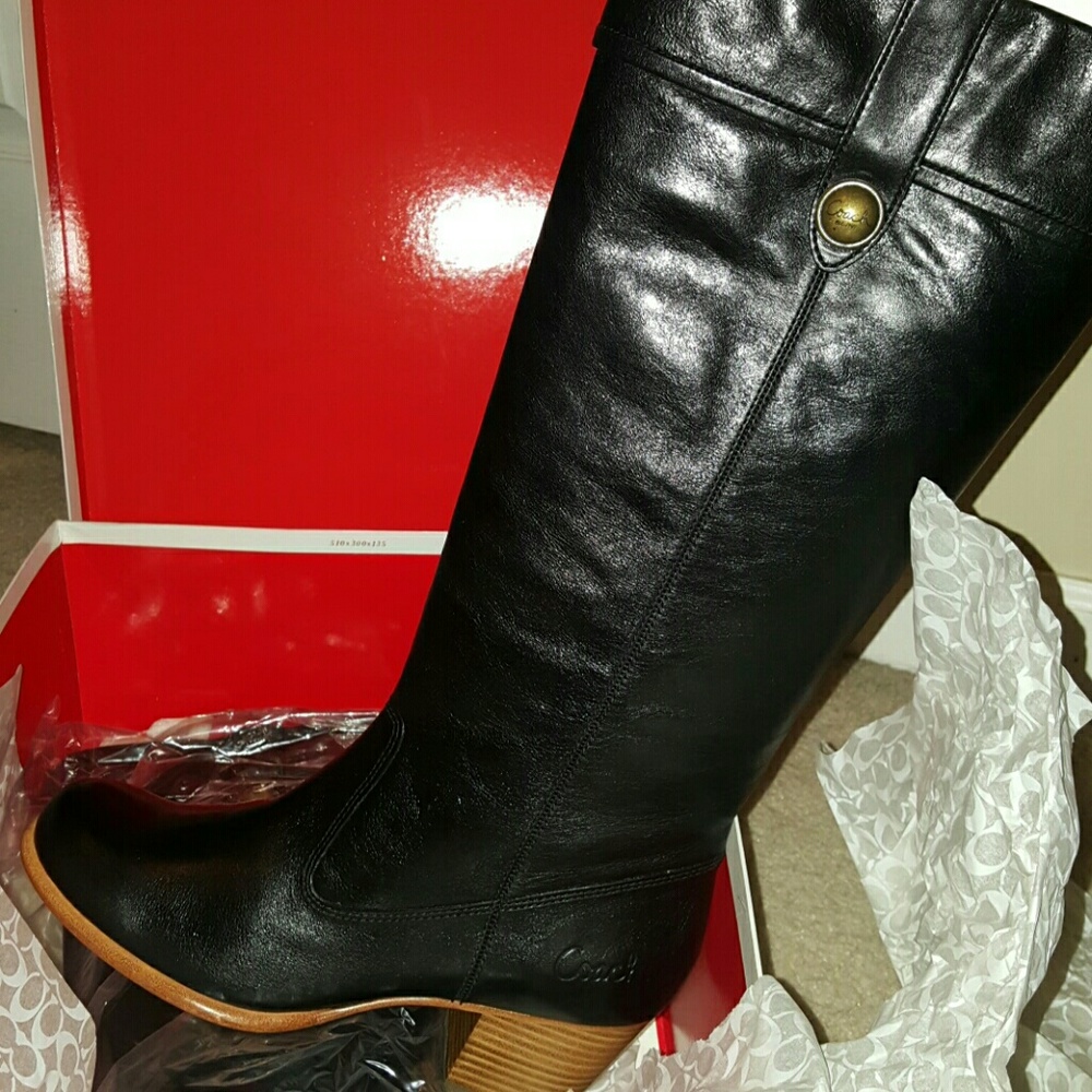 AUTHENTIC COACH Boots