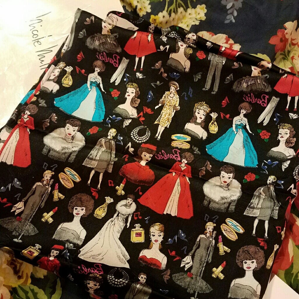 Barbie Scarf
