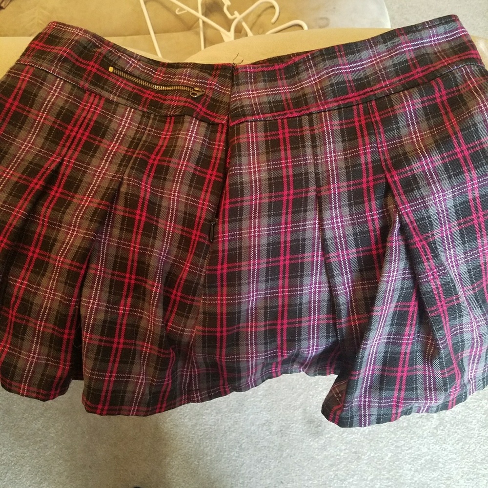 Old Navy size 8 skirt