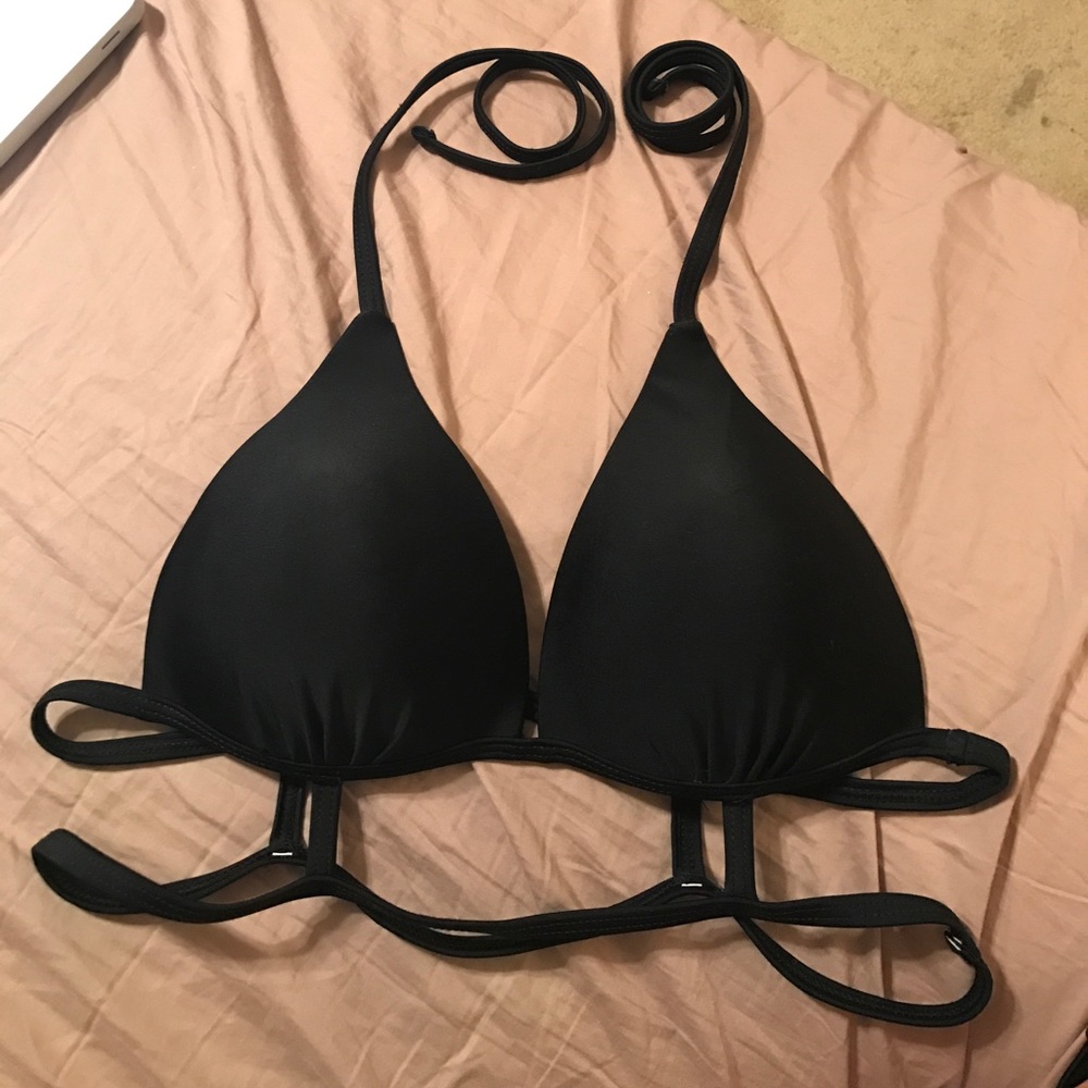 Black caged bikini set!