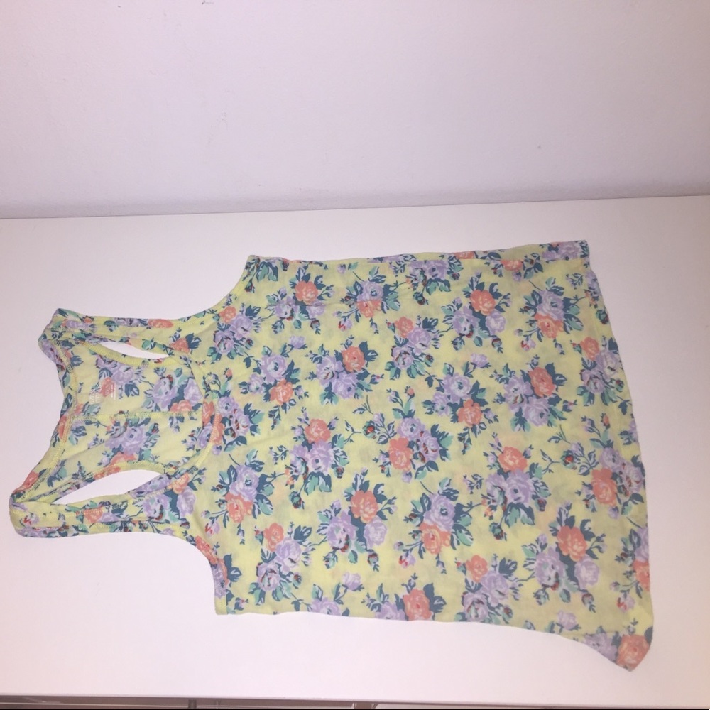 Urban Outfitters Tank Top - Floral Print