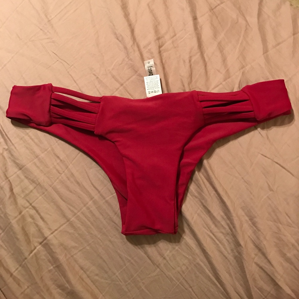 Red bikini!