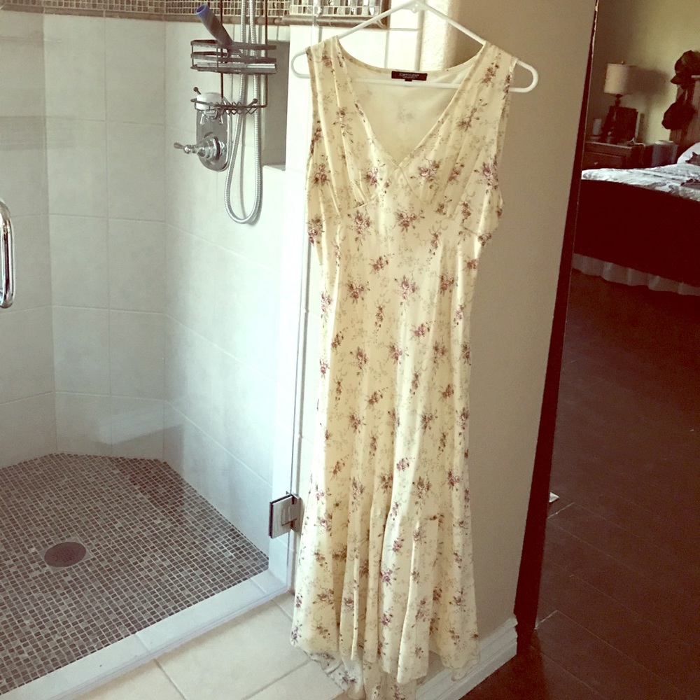 Dress very pretty for Easter