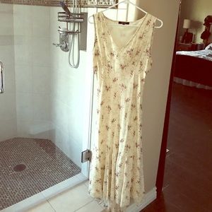 Dress very pretty for Easter