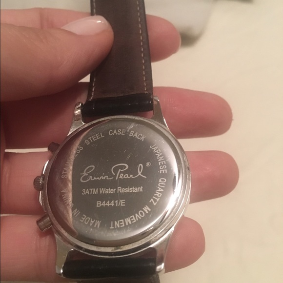 Erwin Pearl - crystal bezzel watch