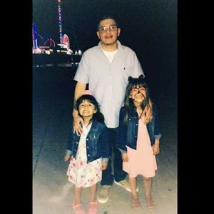 Meet your Posher, Daniel