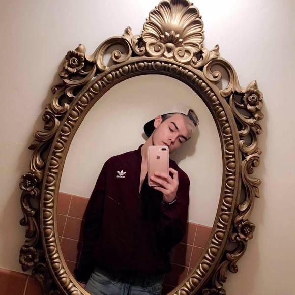 Meet your Posher, Joshua - Picture 1 of 1