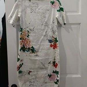 NWT Zara womans absolutely stunning dress