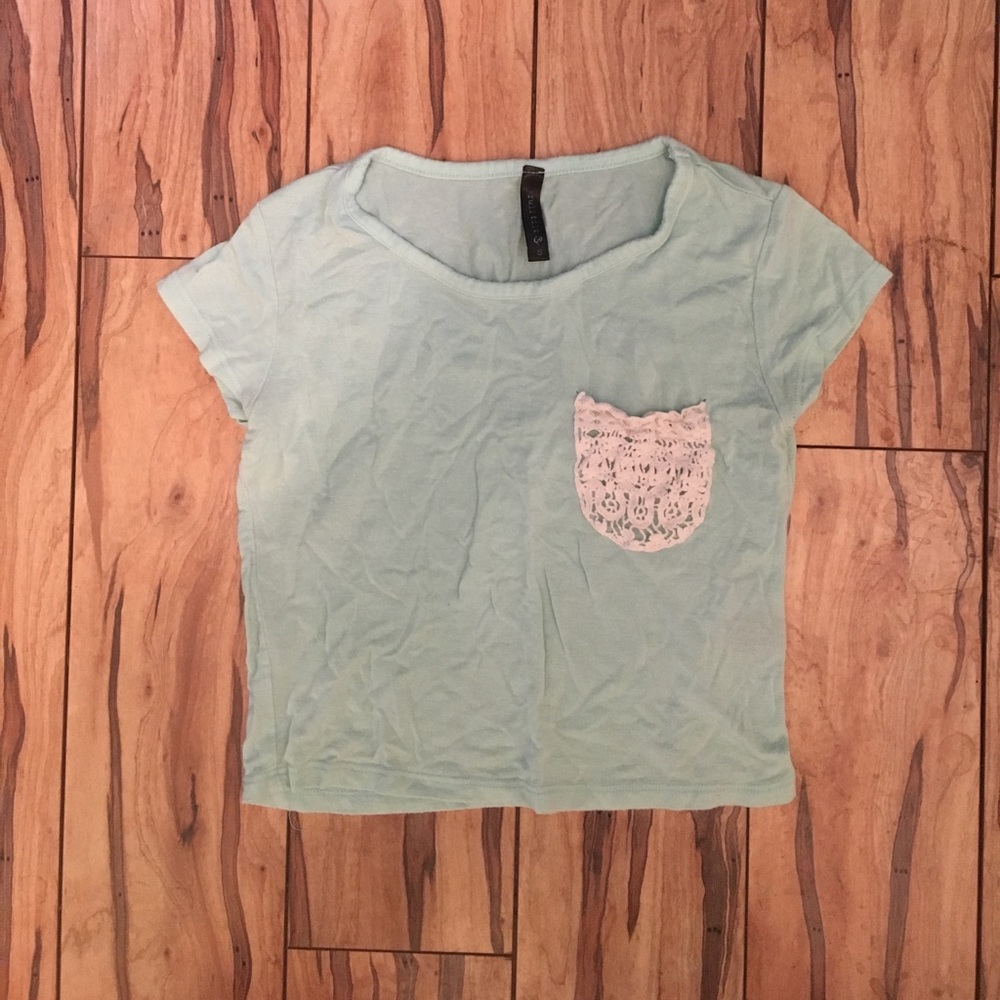 Tilly's Light blue/green crop top!