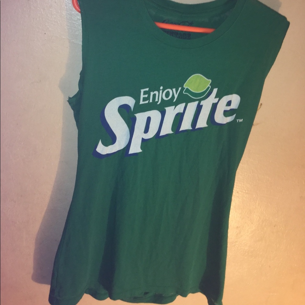 Wet Seal Sprite Graphic Tank