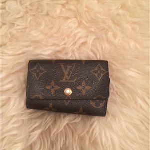 Louis Vuitton key chain!💕💕