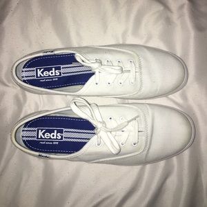 Original White Keds