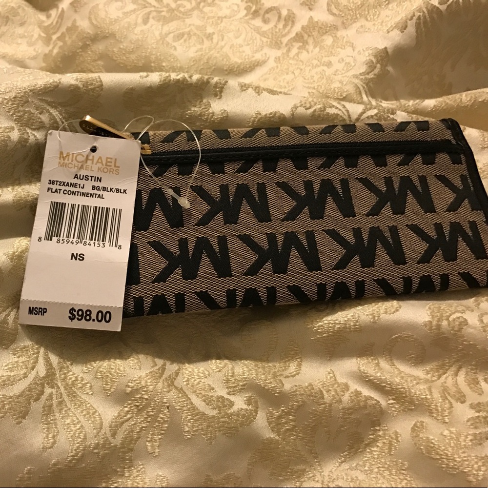 Michael kors handbag