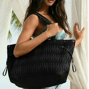 VS Black Rouched Tote