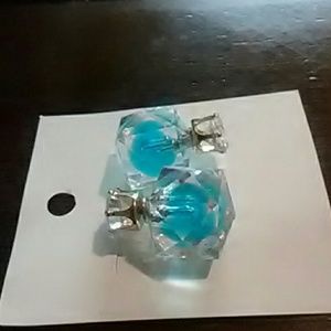 Double sided earrings