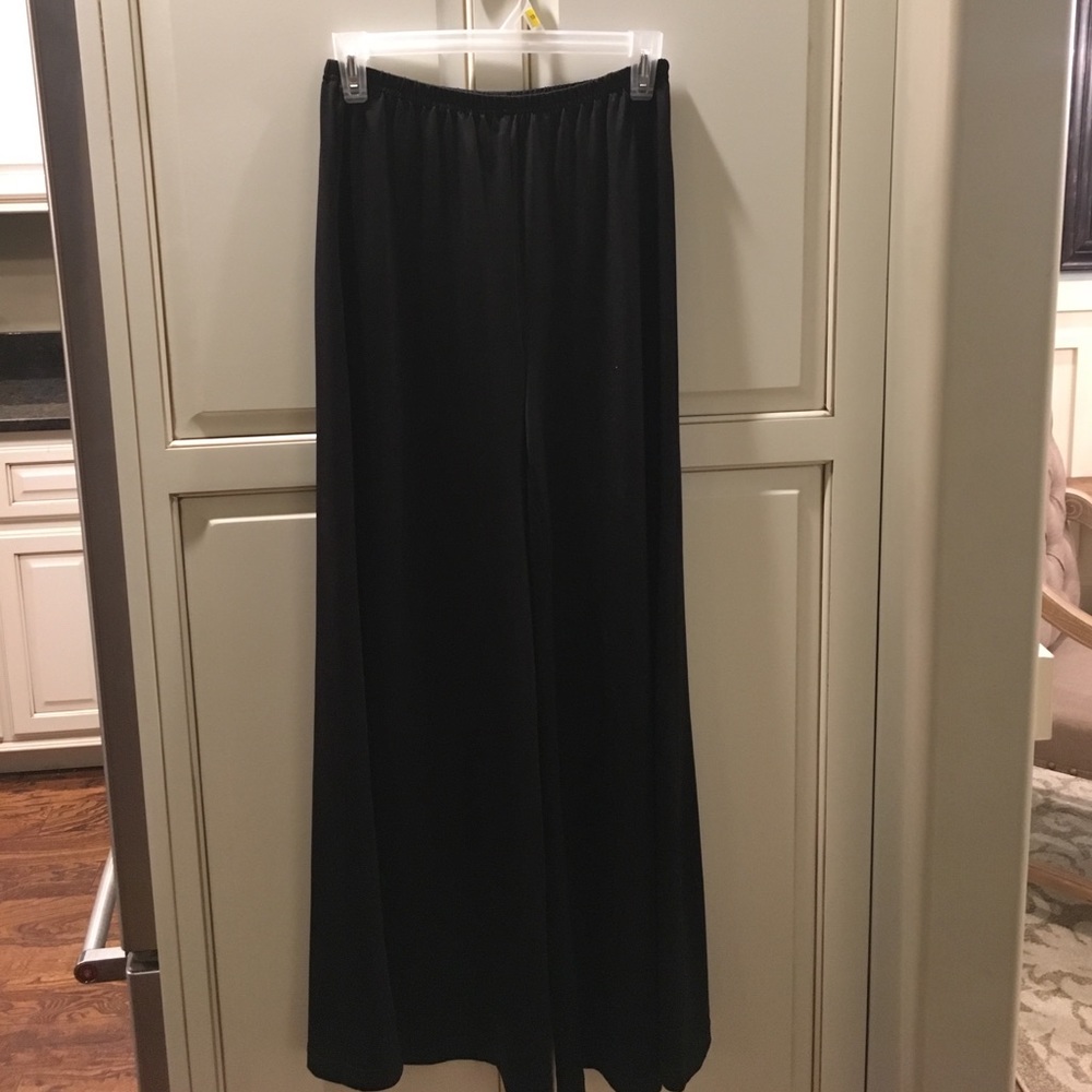 New Direction Black wide leg pants