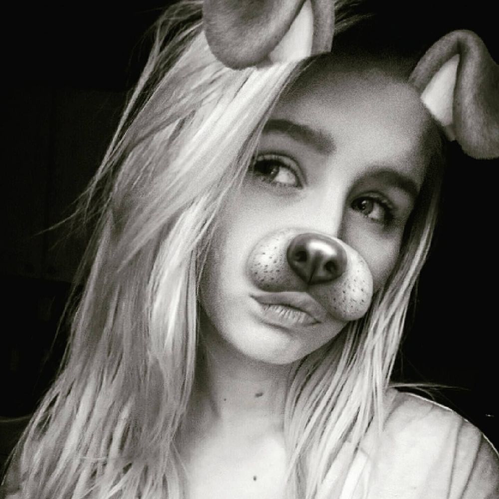 Meet your Posher, Kenzie