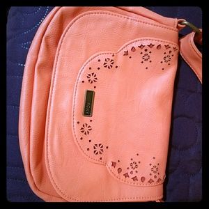 Small pink Roxy Purse