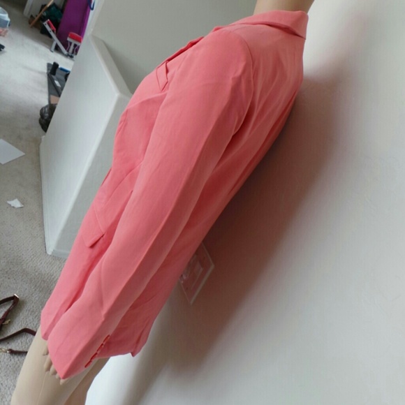 🆕Beautiful Coral Long length boyfriend Blazer - Picture 4 of 8