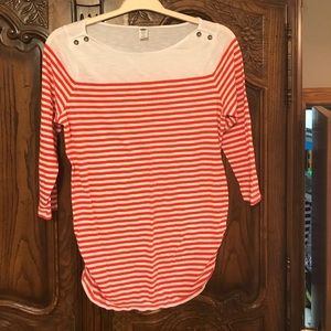 3/4 length sleeve maternity shirt