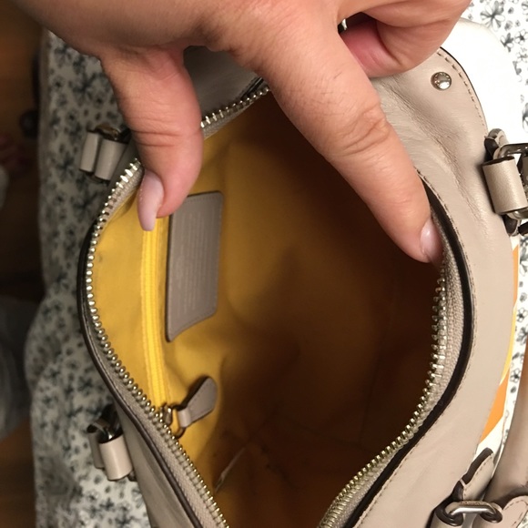 Genuine Coach handbag - Picture 3 of 4