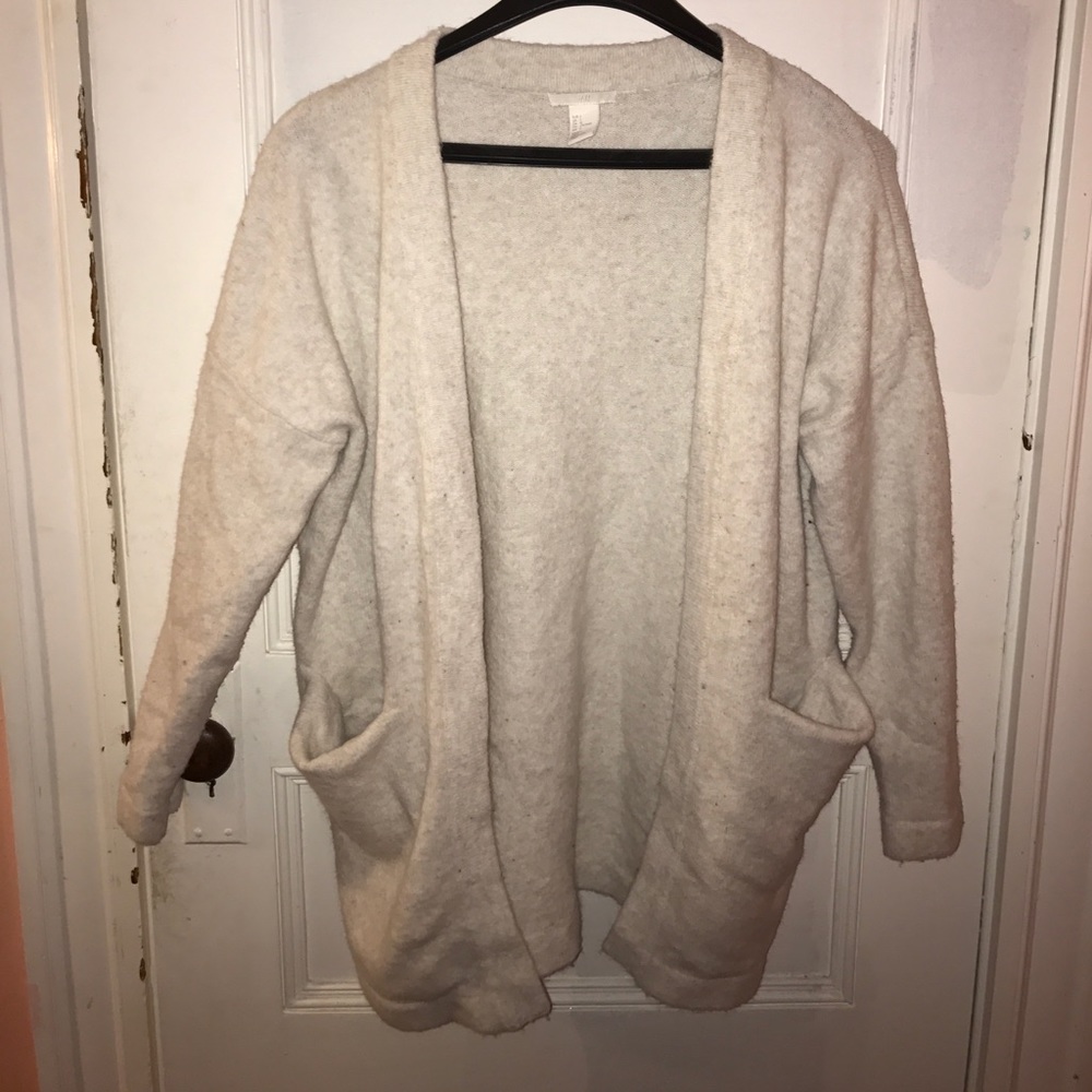 Oversized warm cardigan