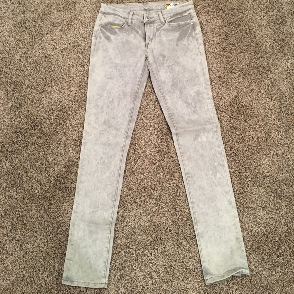 Grey jeans