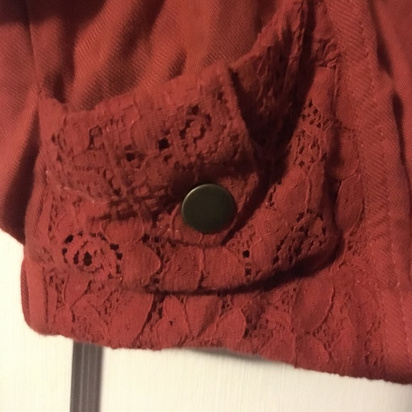 American rag jacket on burnt orange. - Picture 3 of 6