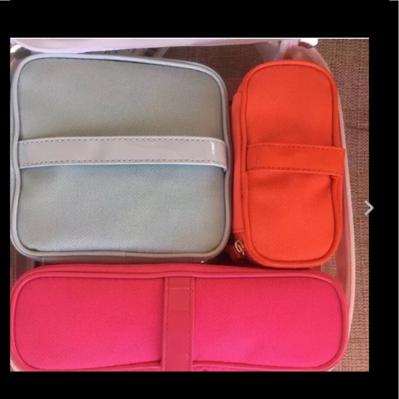 KATE SPADE NEW YORK 4 PIECE COSMETIC/TRAVEL BAGS - Picture 3 of 8