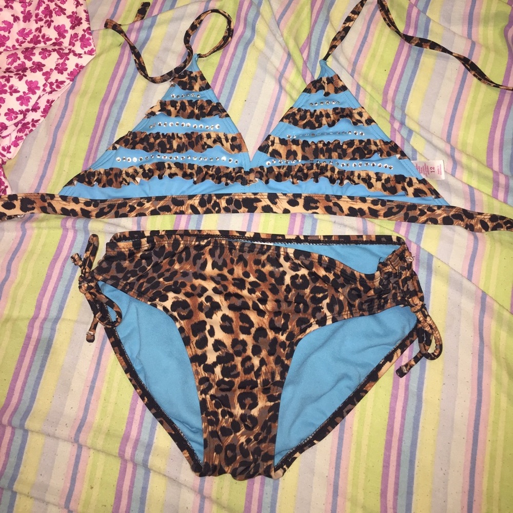 Justice bikini