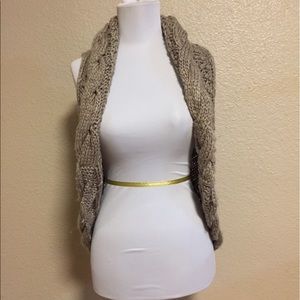 Chunky Knitted vest