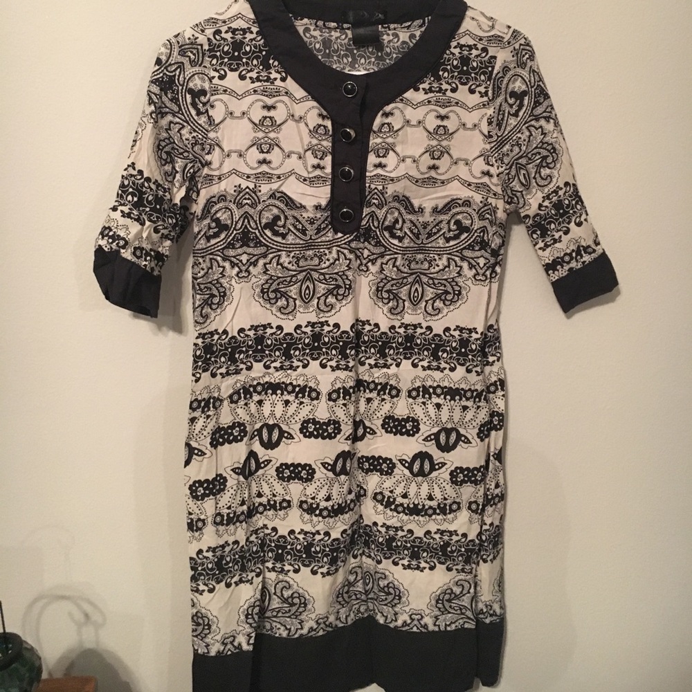 Black and Cream dress