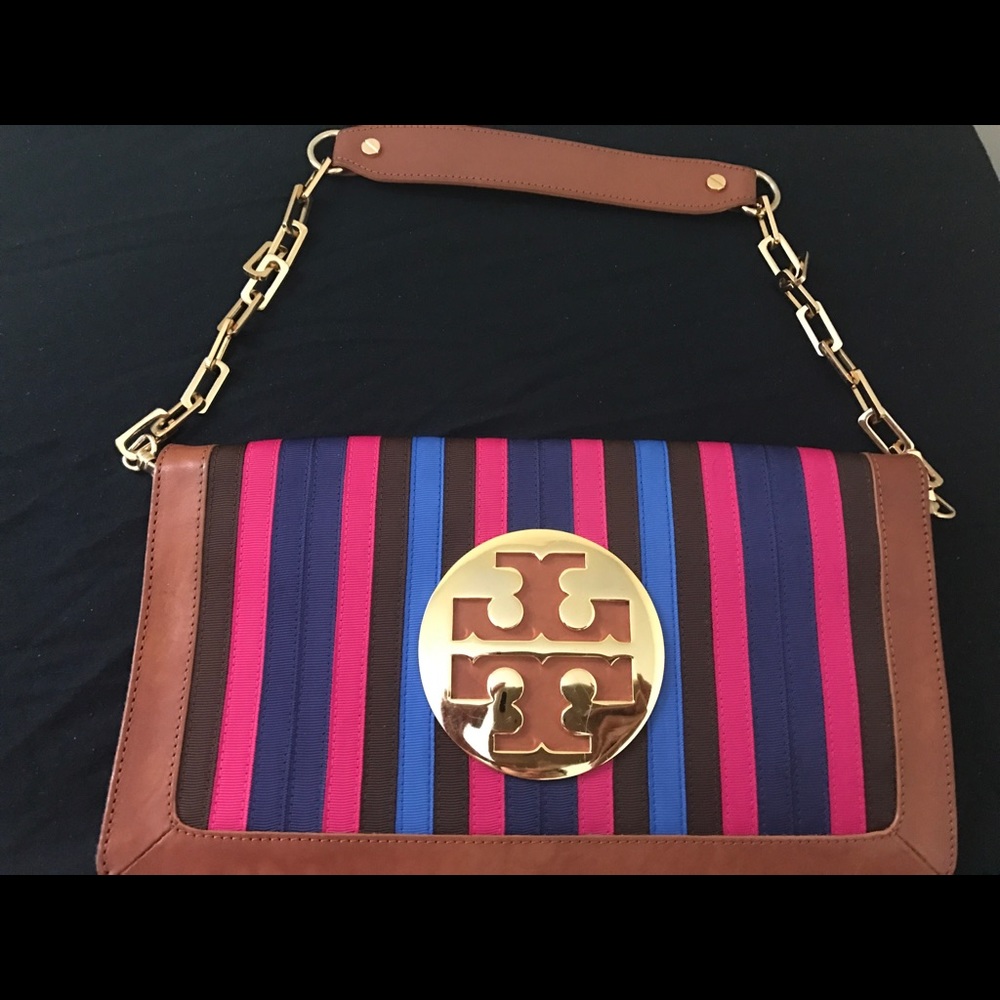 Tory burch clutch bag