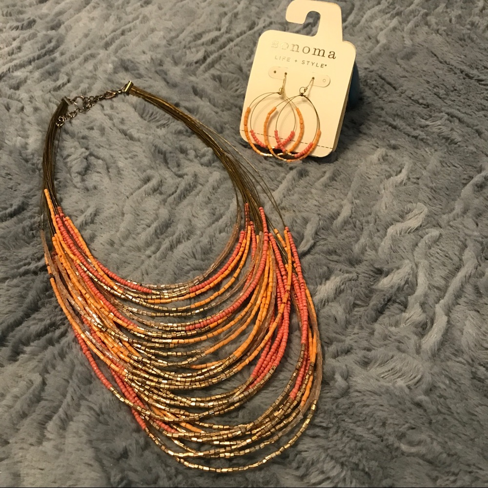 🍁BOGO🍁 Beaded dangle earrings and necklace