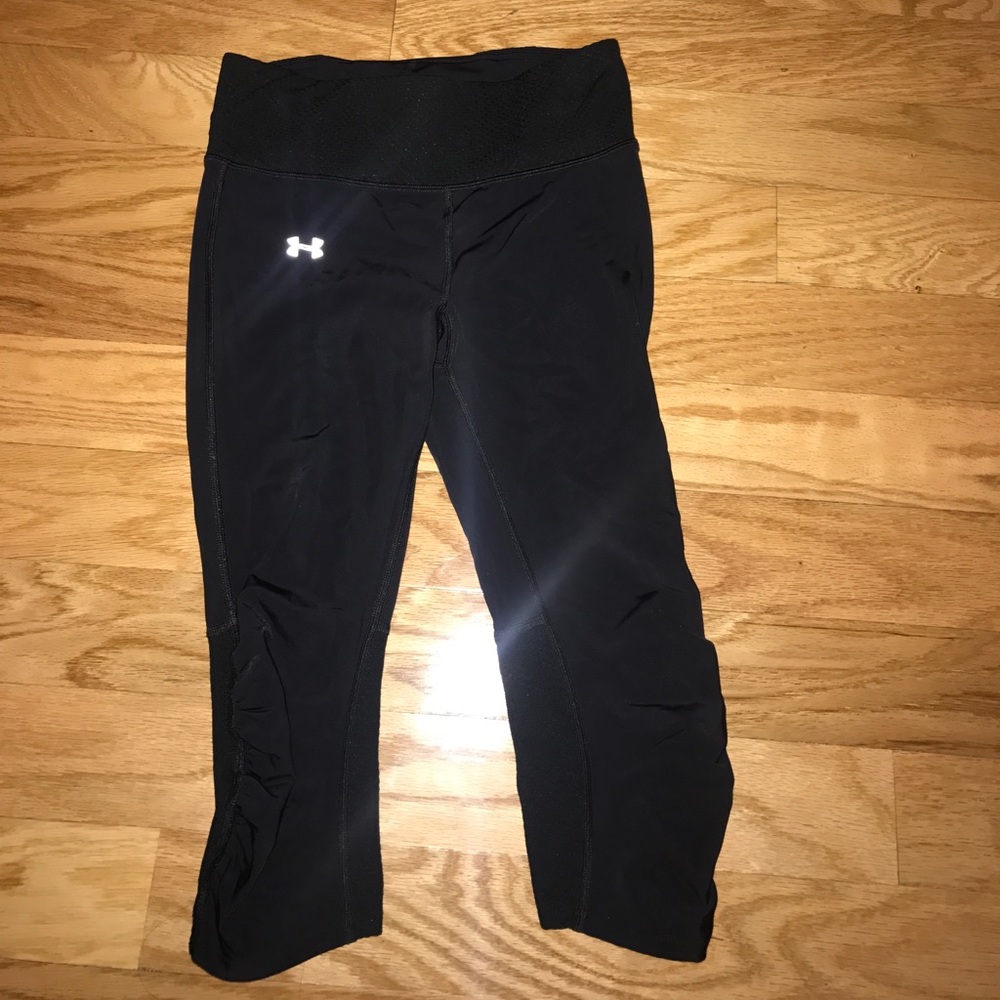 Under Armour cropped leggings