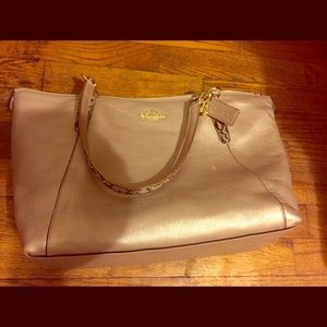 Authentic coach purse