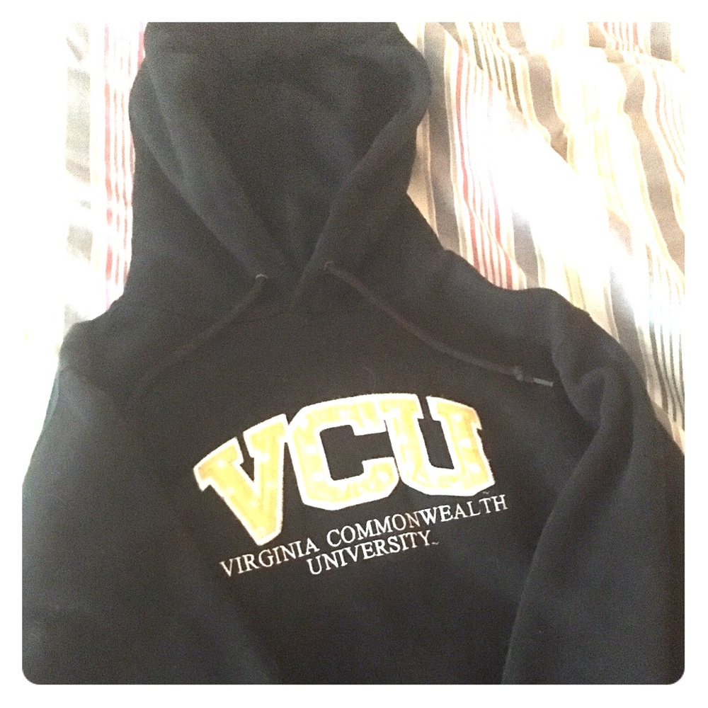 Jansport VCU hoodie
