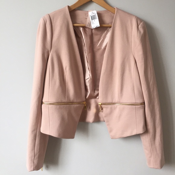 Philosophy Jackets & Blazers - NWT Philosophy Blush Pink Cropped Blazer Jacket