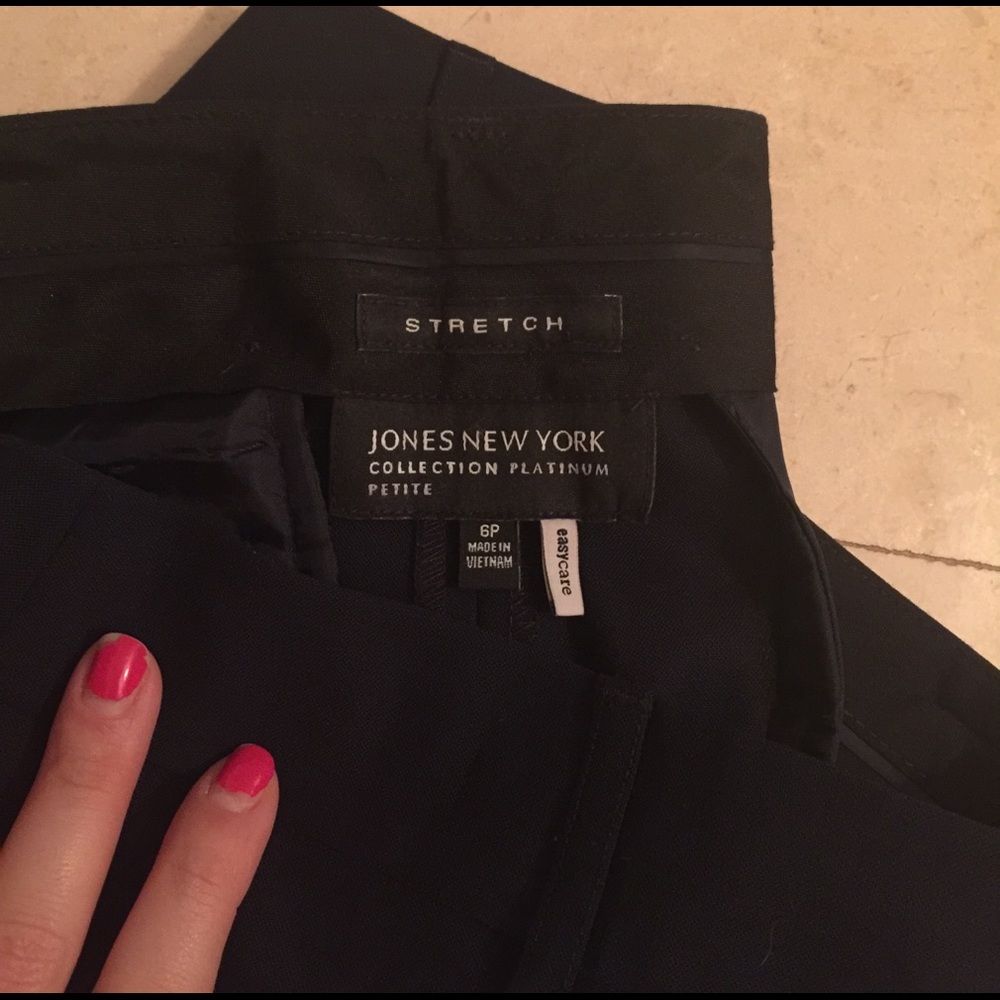 Jones New York - Petite Navy Suit Pants. NWOT