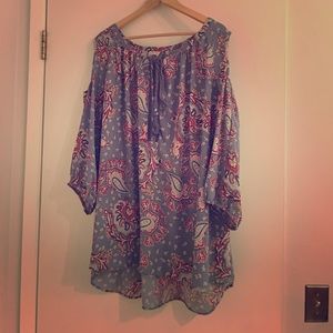 Danial Rainn tunic w slit shoulders