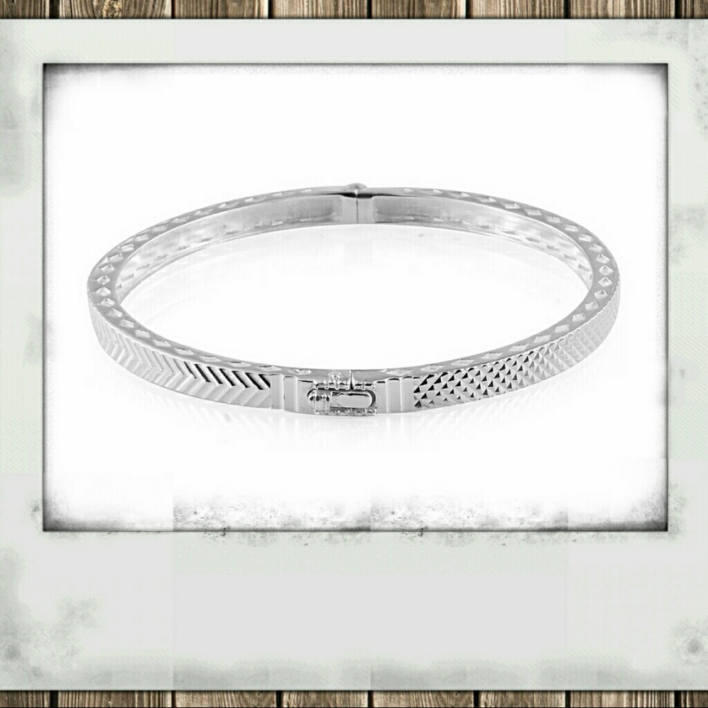 🌴TEXTURED BANGLE🌴