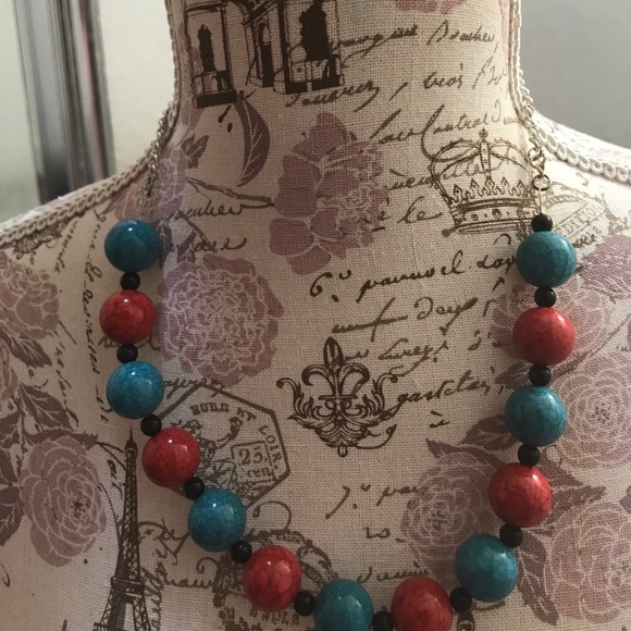 Handcrafted Glass Beaded Necklace - Picture 2 of 3